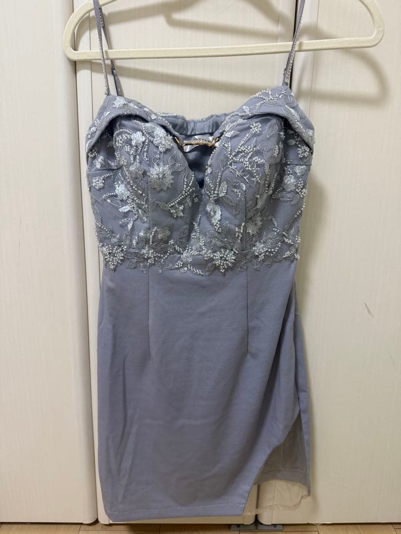 ジュエルズ刺繍ビジューキャミソールミニドレス/キャバドレス