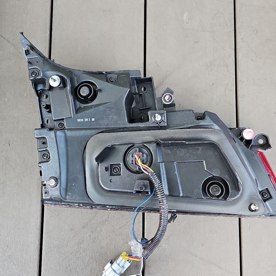 アルファード ヴェルファイア 30 後期 テールランプ