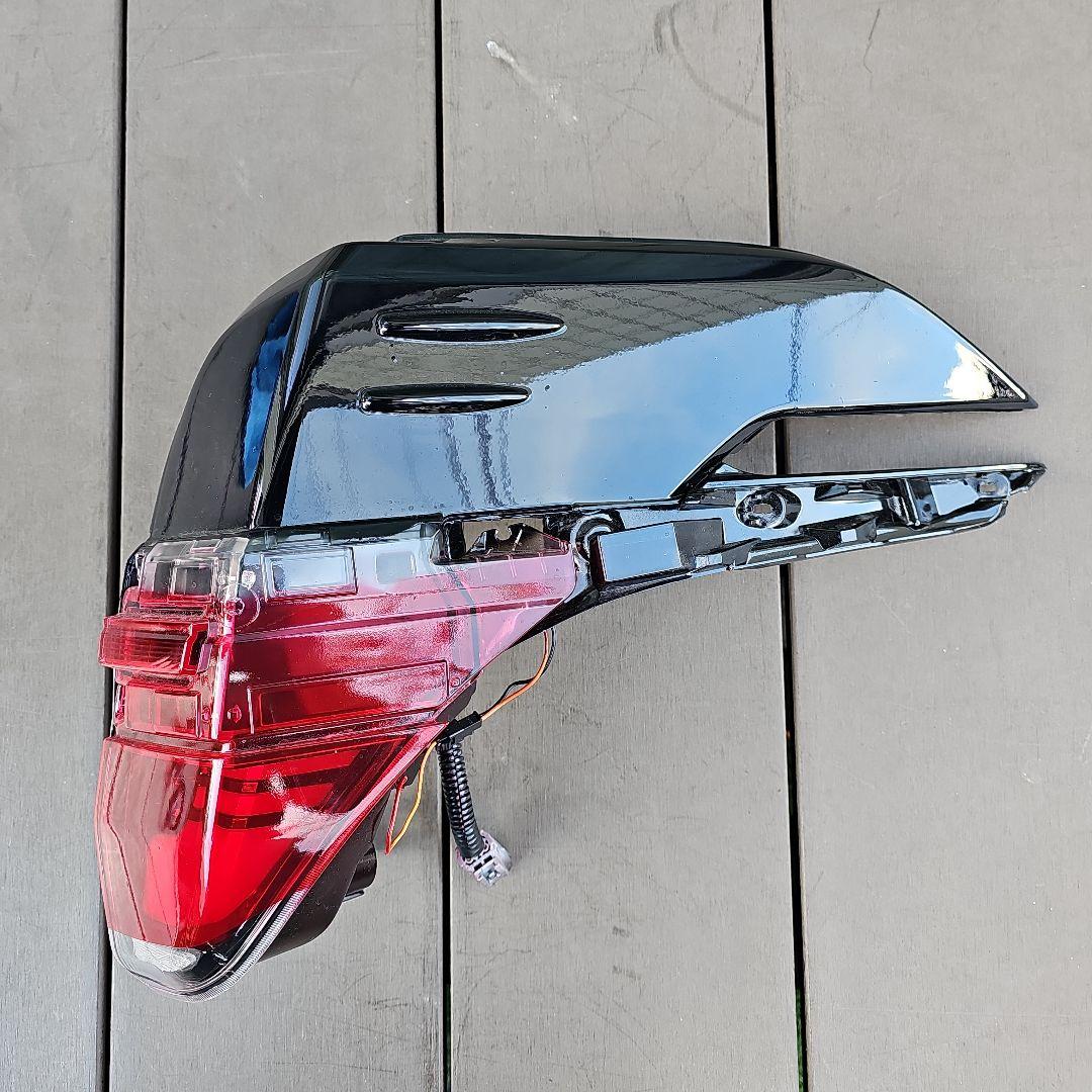 アルファード ヴェルファイア 30 後期 テールランプ