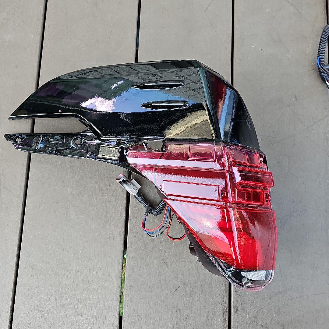 アルファード ヴェルファイア 30 後期 テールランプ