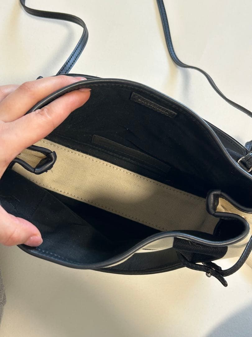 【Mikaたん】BALENCIAGA トートバッグ アイボリー/ブラック