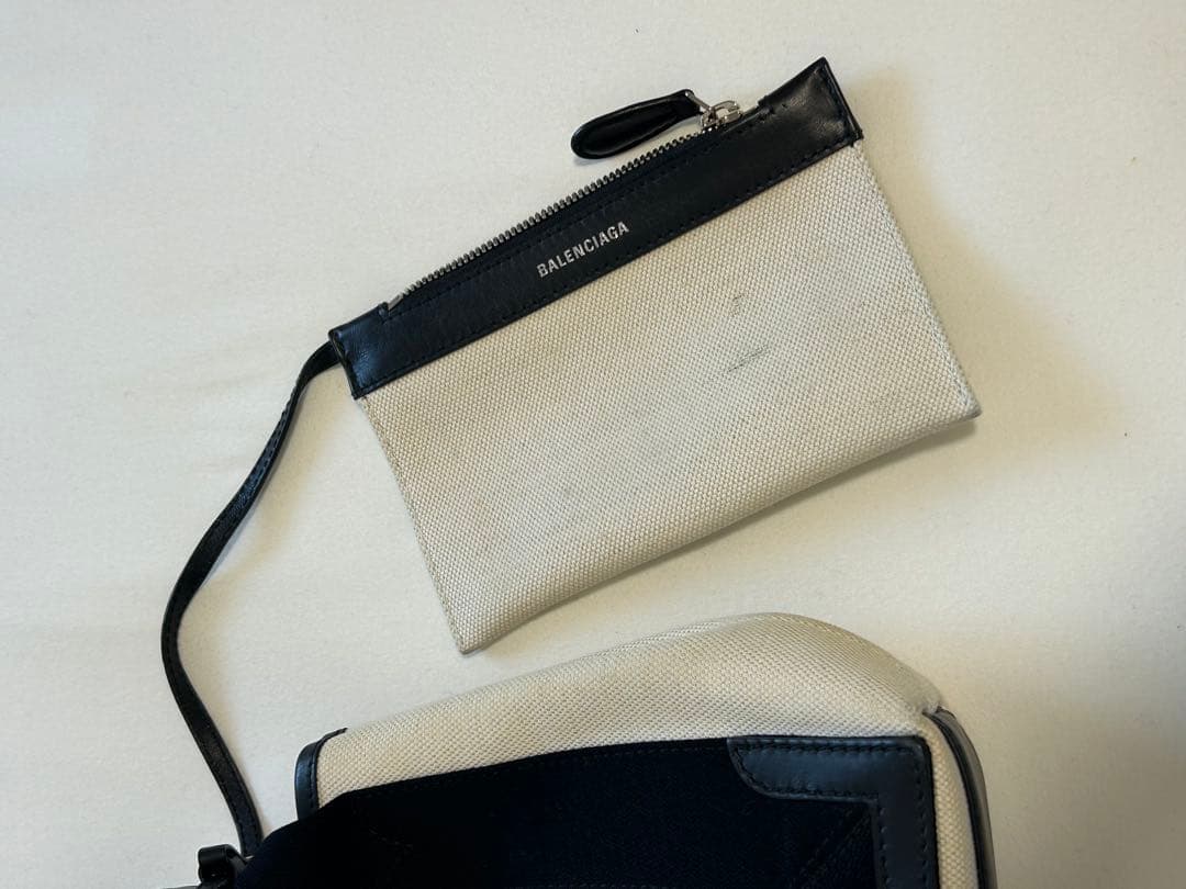 【Mikaたん】BALENCIAGA トートバッグ アイボリー/ブラック