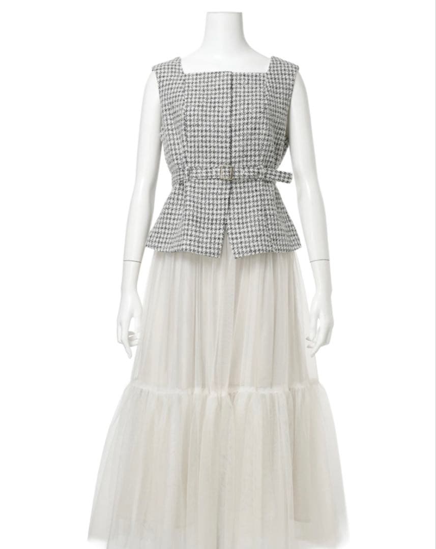 【新品タグ付き】Mystrada ジレドッキングワンピース　特殊ホワイト