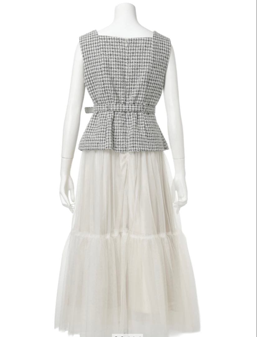 【新品タグ付き】Mystrada ジレドッキングワンピース　特殊ホワイト