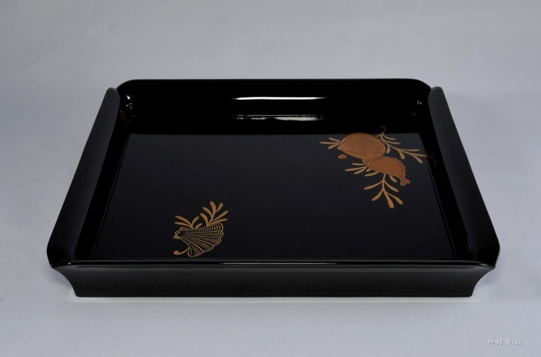 【Tatsu Kazuki】茶平一斎 海松貝蒔絵 四方盆 共箱