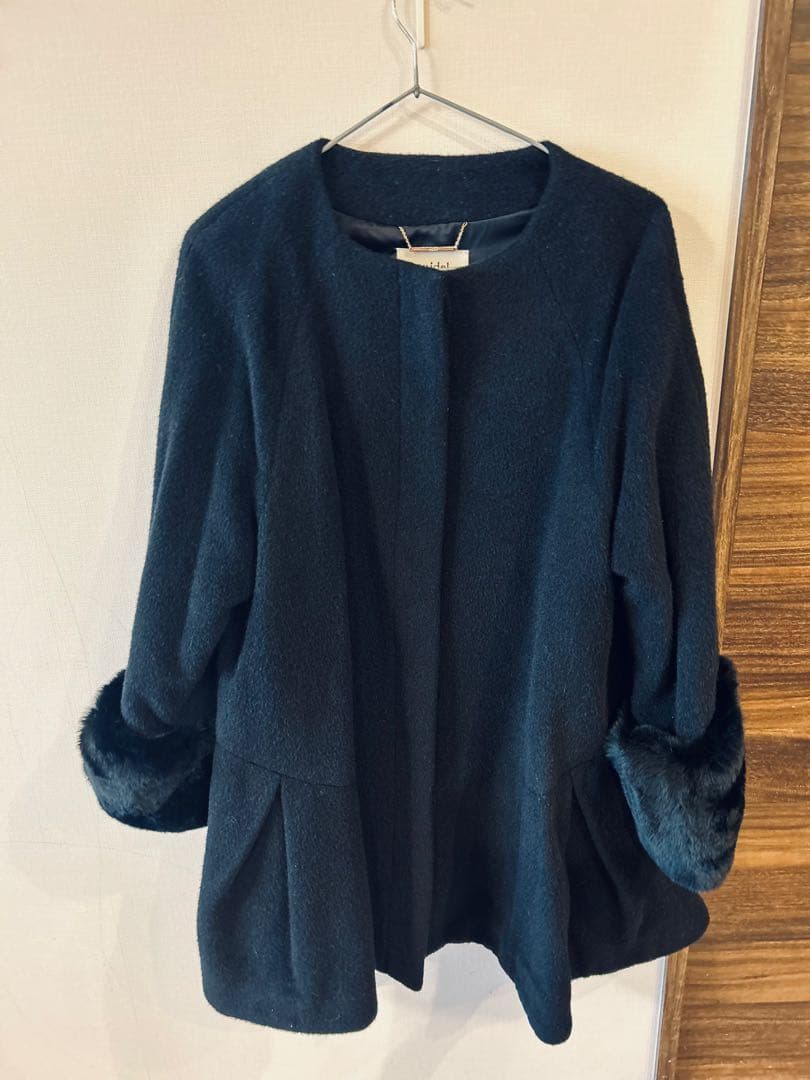 美品　スナイデル　ボリュームファー Aライン ノーカラーコート