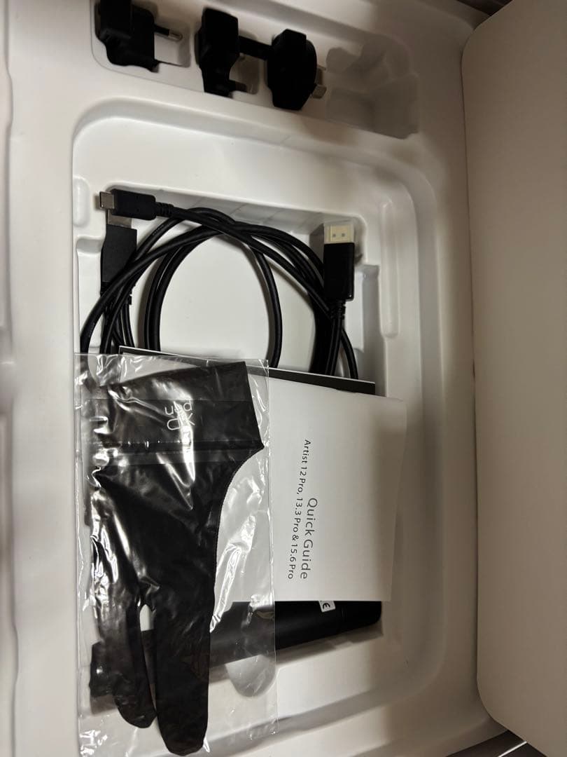 液タブ　XPPen 15.6インチ Artist15.6 Pro