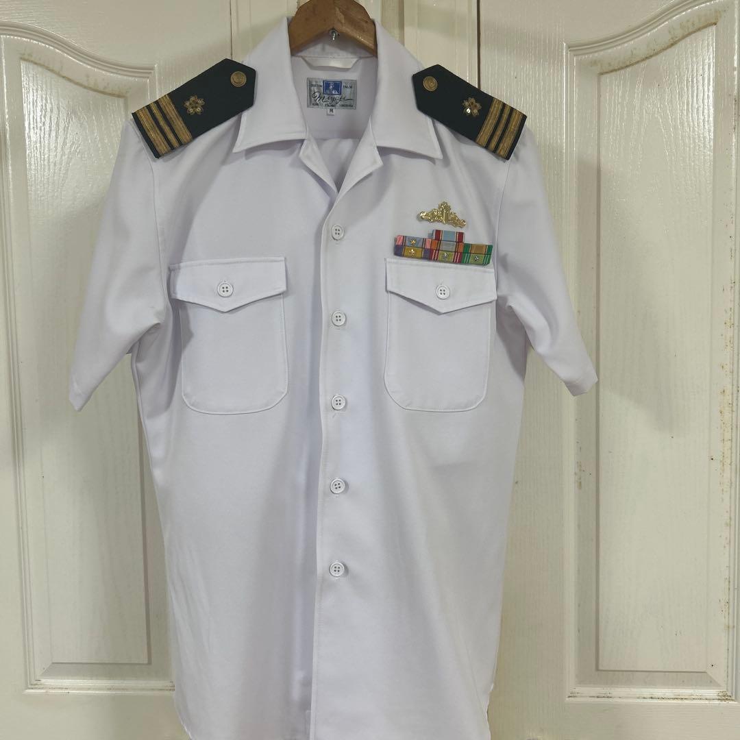 海上自衛隊　幹部第3種夏服