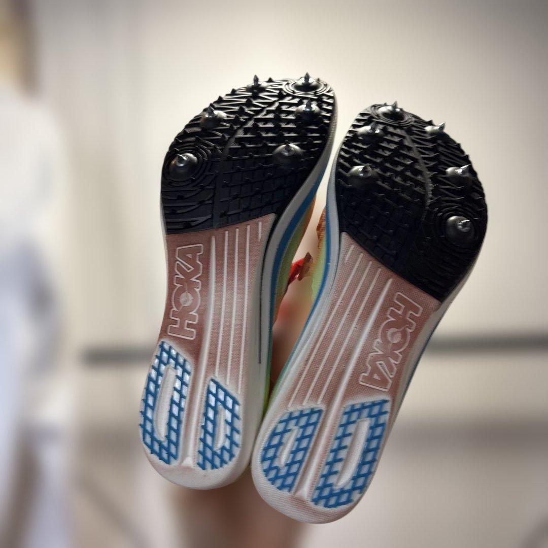 ホカ オネオネ CIELO FLYX（シエロ フライX）