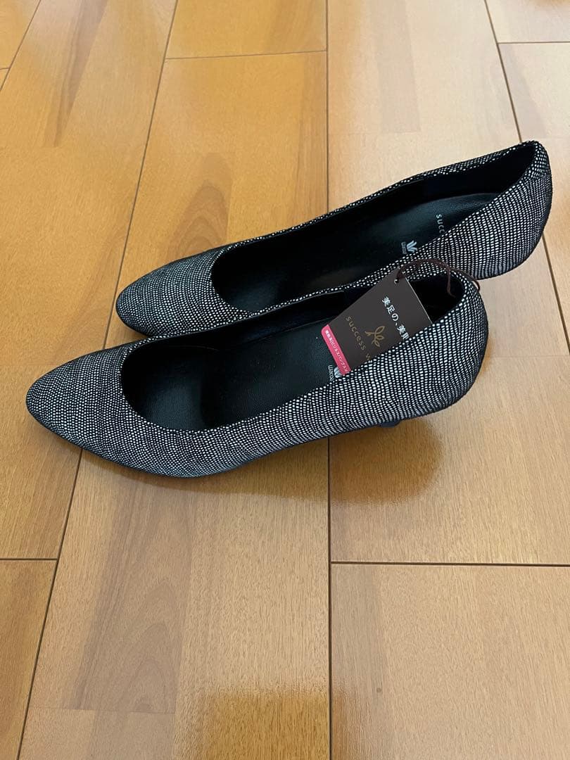 靴 Wacoal SUCCESS WALK 24cm