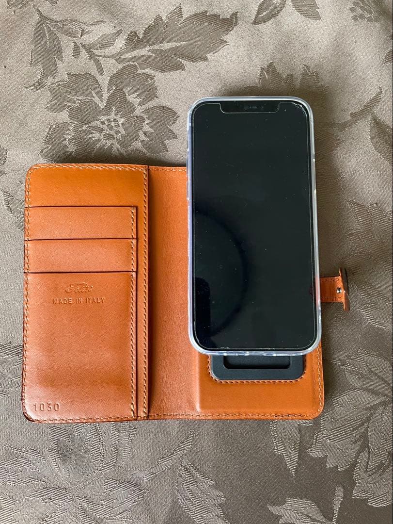 【新品未使用】フェリージ Felisi スマートフォンケース 1030 ブラック