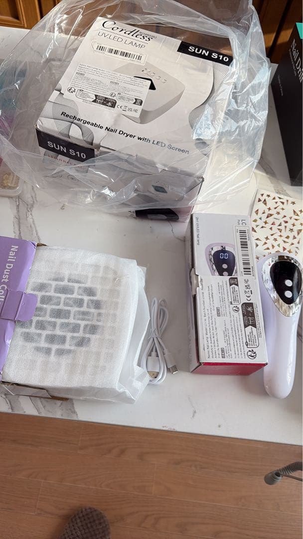 ✴️早い者勝ち❗️✴️充電式ネイルライト+マシン、ハンディライト集塵機全部まとめて❗️✴️