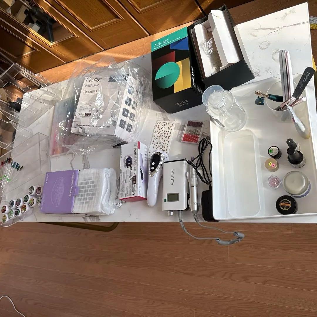 ✴️早い者勝ち❗️✴️充電式ネイルライト+マシン、ハンディライト集塵機全部まとめて❗️✴️