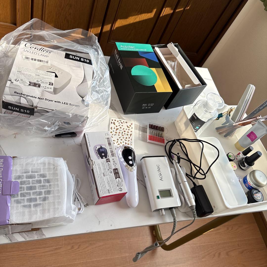 ✴️早い者勝ち❗️✴️充電式ネイルライト+マシン、ハンディライト集塵機全部まとめて❗️✴️