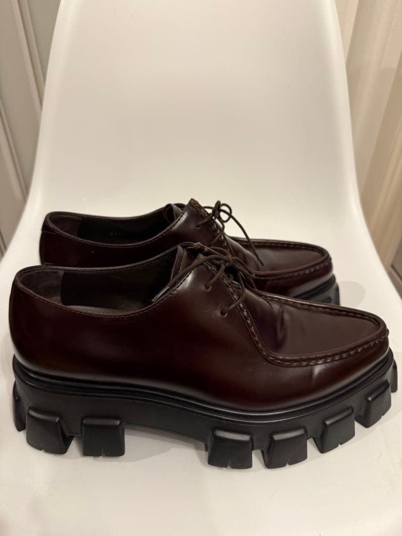 専用中⭐︎人気PRADA モノリス試着のみ⭐︎サイズ8.5