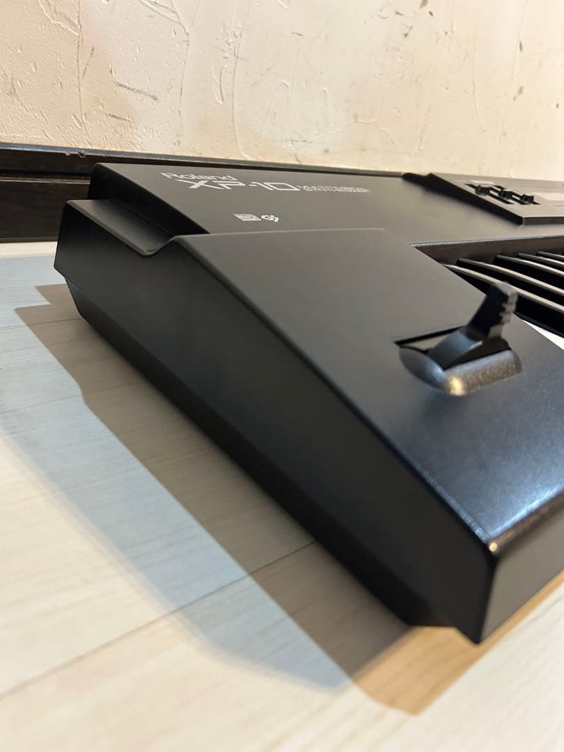 【美品】ローランド シンセサイザー XP-10