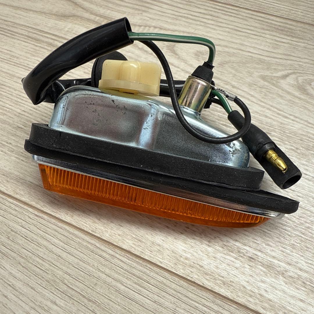 ペ*シ様 （9）Nissan Side Flash Lamp 26160-A01