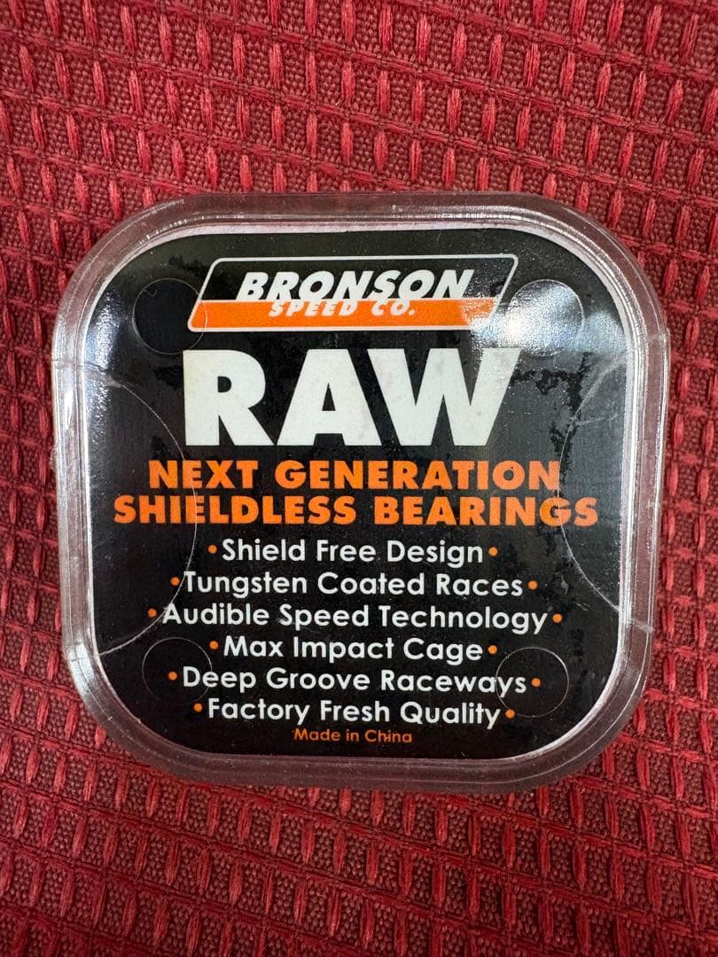 April スケートボード デッキ・パーツ