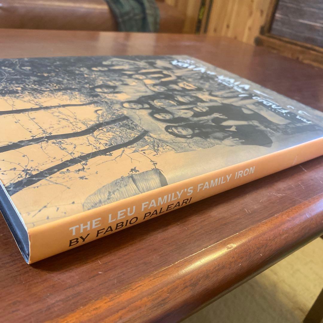 洋書 KOH The Leu Family's Family Iron