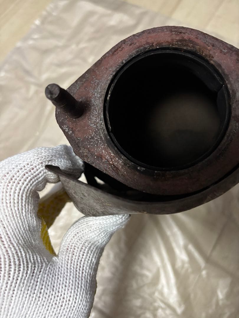 日産シルビアＳ１５、Ｓ１４純正触媒。車検対応！