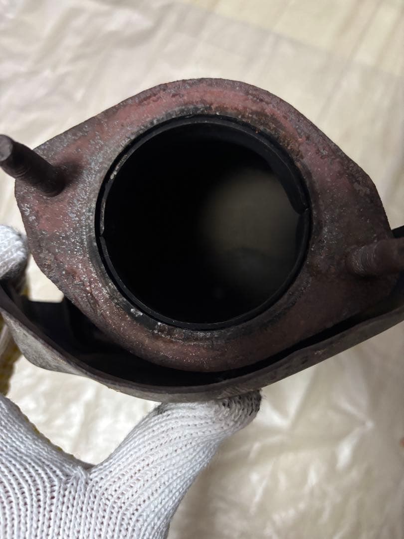 日産シルビアＳ１５、Ｓ１４純正触媒。車検対応！