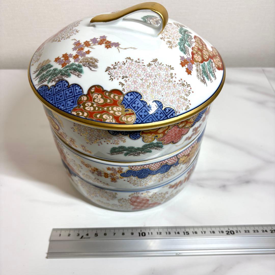 有田焼 其泉窯 染錦春秋紋　三段重