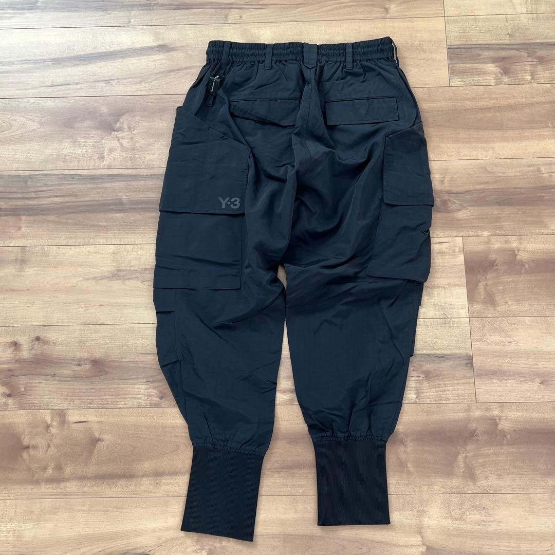 Y-3 ナイロンカーゴパンツ