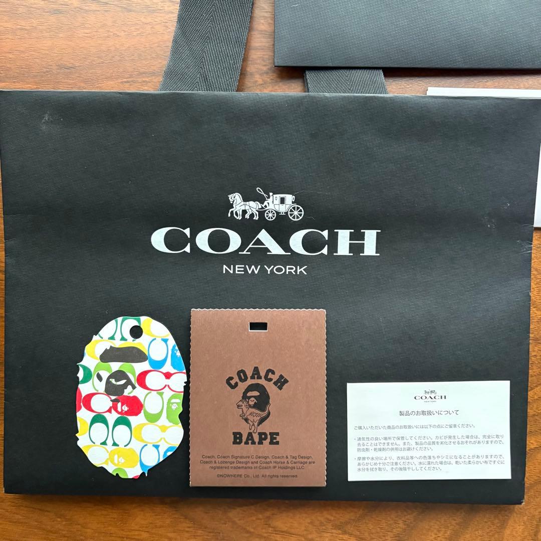 A*a様 美品　希少　coach×A BATHING APE 二つ折り財布　迷彩