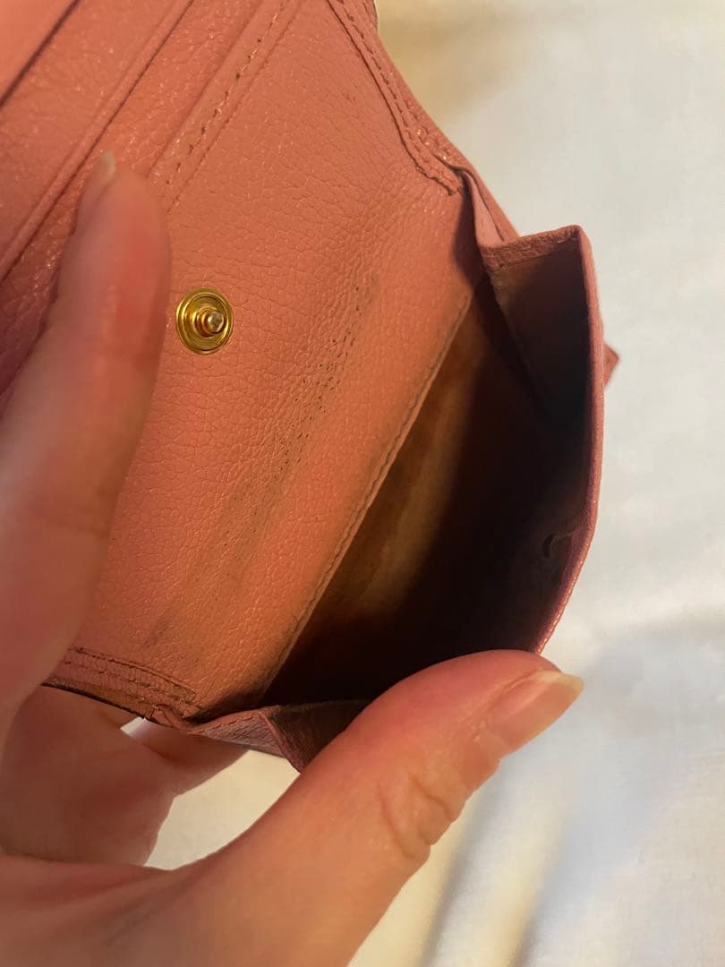 【値下げ】miumiu 二つ折り財布　ハート柄