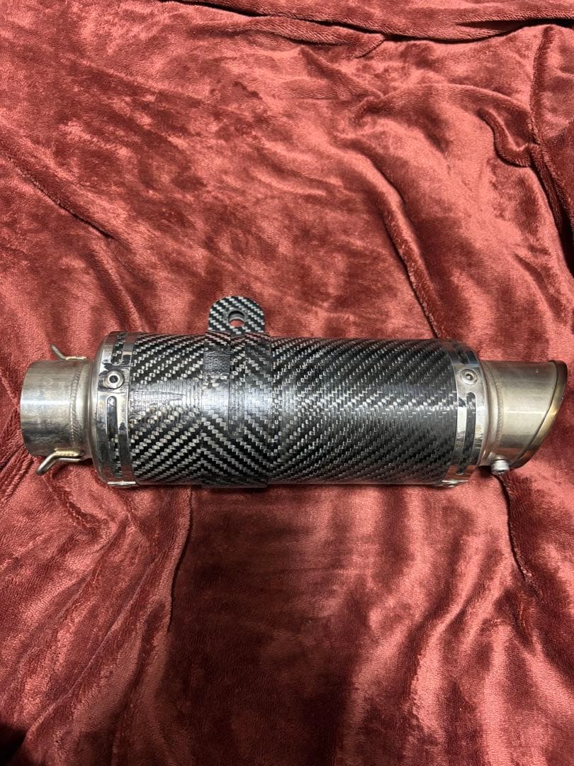 LCIPARTS製ショートカーボンスリップオンマフラー