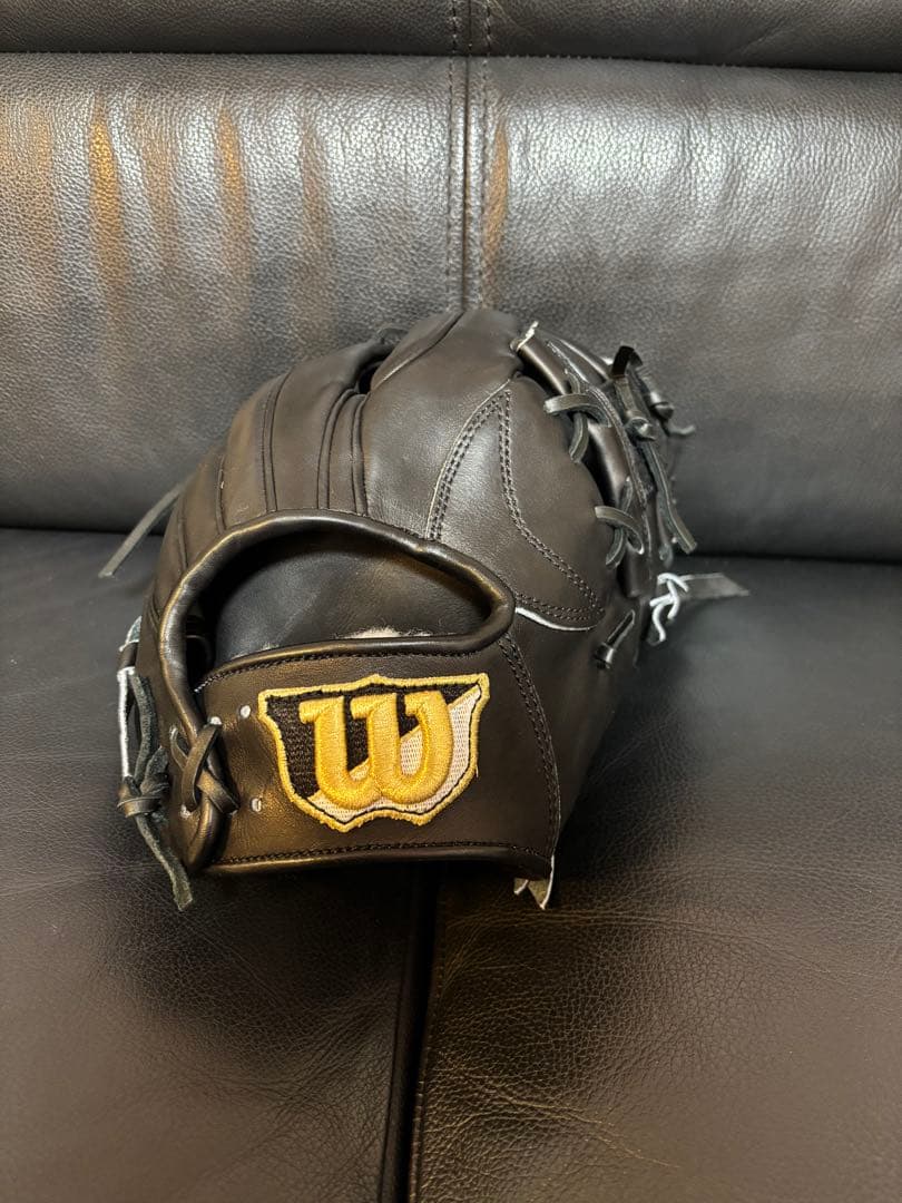 ノーブランド硬式内野手用グラブ