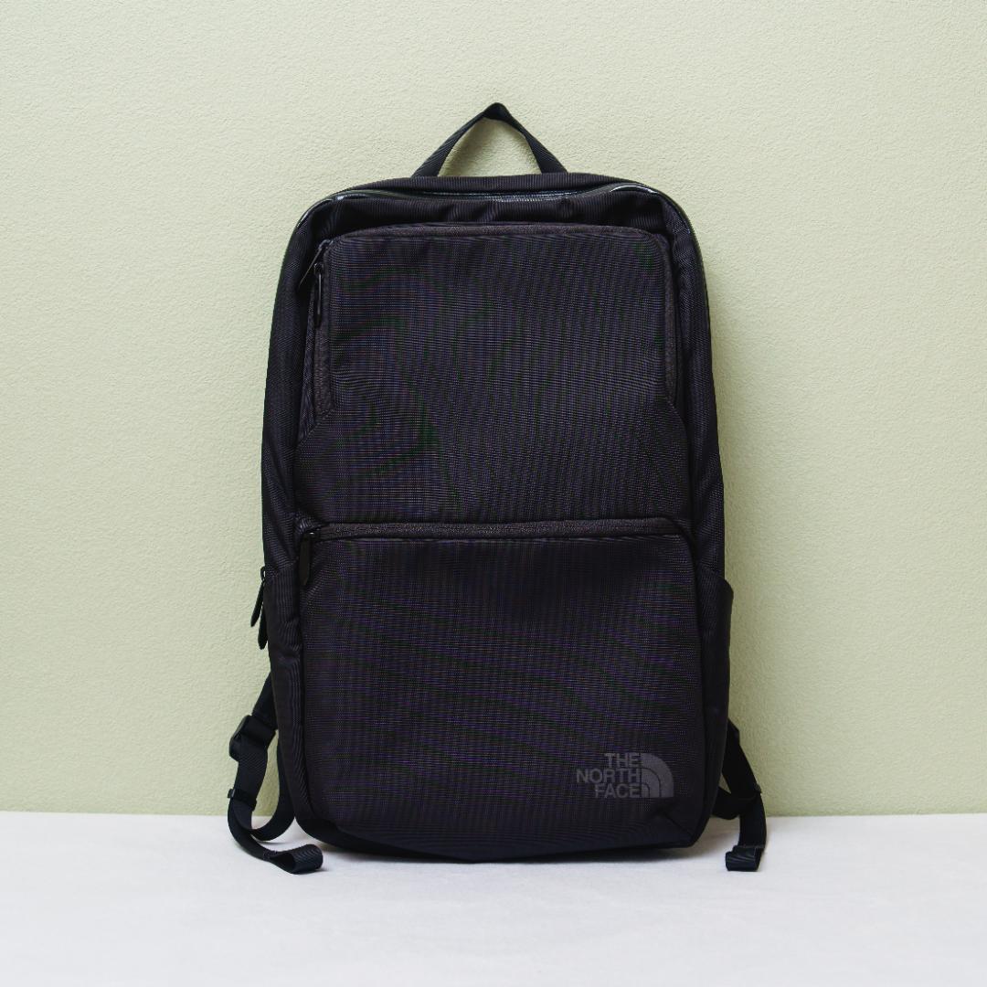 THE NORTH FACE シャトルデイパックスリム 18L ブラック