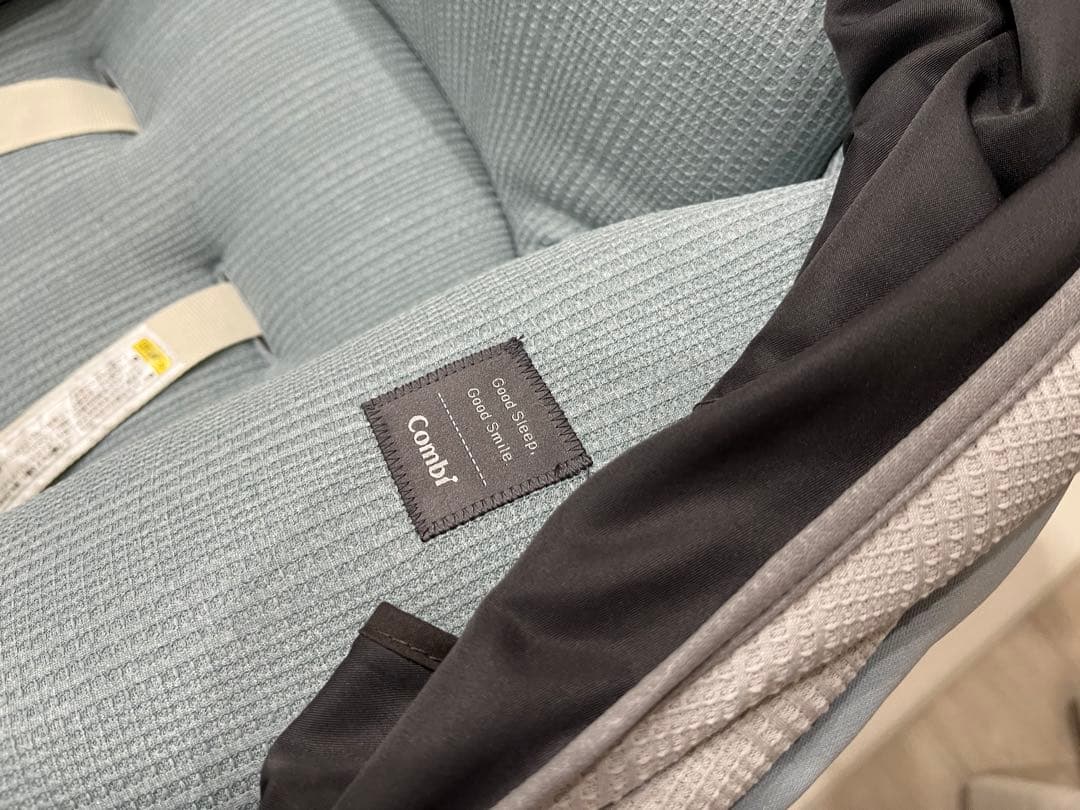 美品☆ネムリラ コンビ 手動スウィング BEDi Long ☆使用3ヶ月のみ