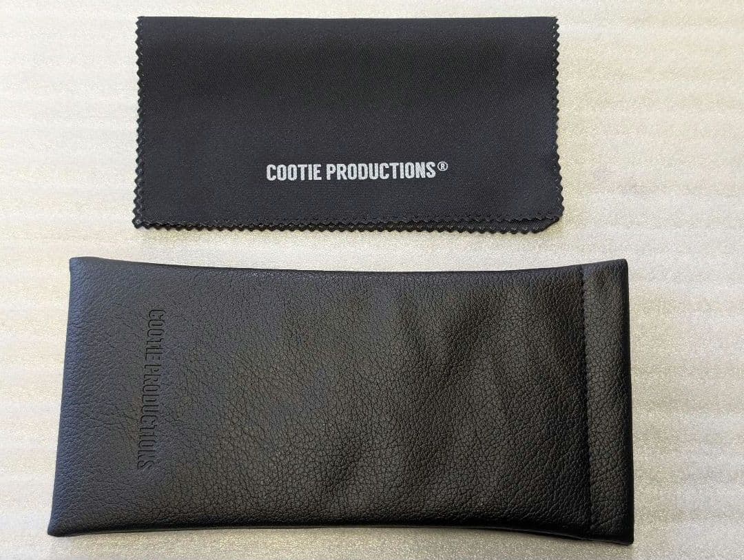 COOTIE PRODUCTIONS スクエア型サングラス ブラック・グリーン