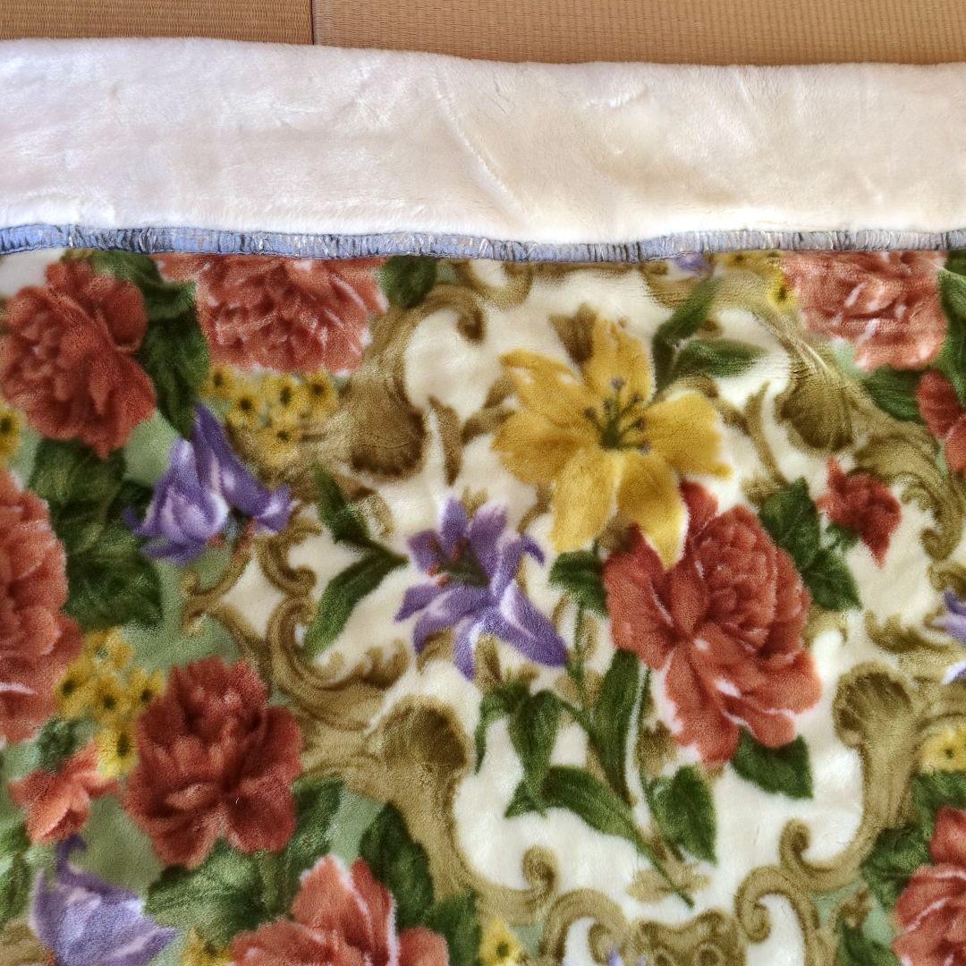 【専用です】毛布2枚　まとめ売り　西川の毛布 花柄 ２枚合わせ毛布