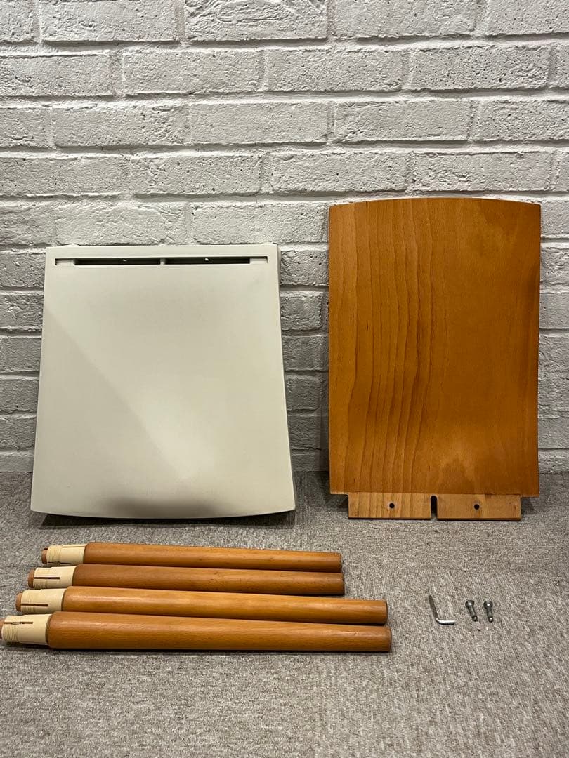 Kartell カルテル Miss Tripミストリップ スタルクデザイン