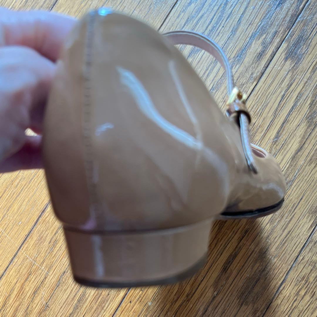 Miu Miu ベージュ フラットシューズ バレリーナ　37.5 ミュウミュウ