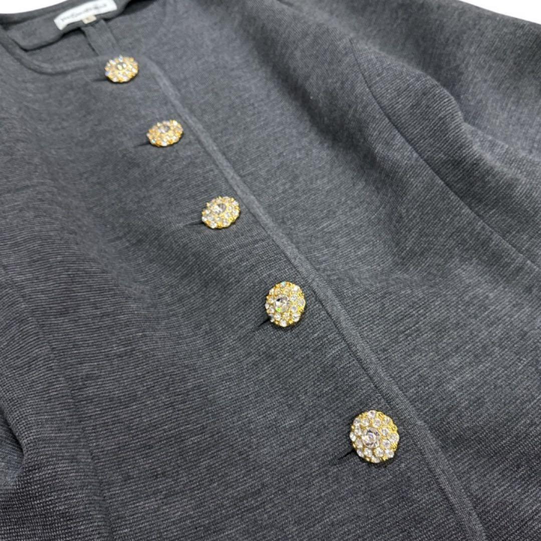 Yves Saint Laurent イヴサンローラン ノーカラージャケット