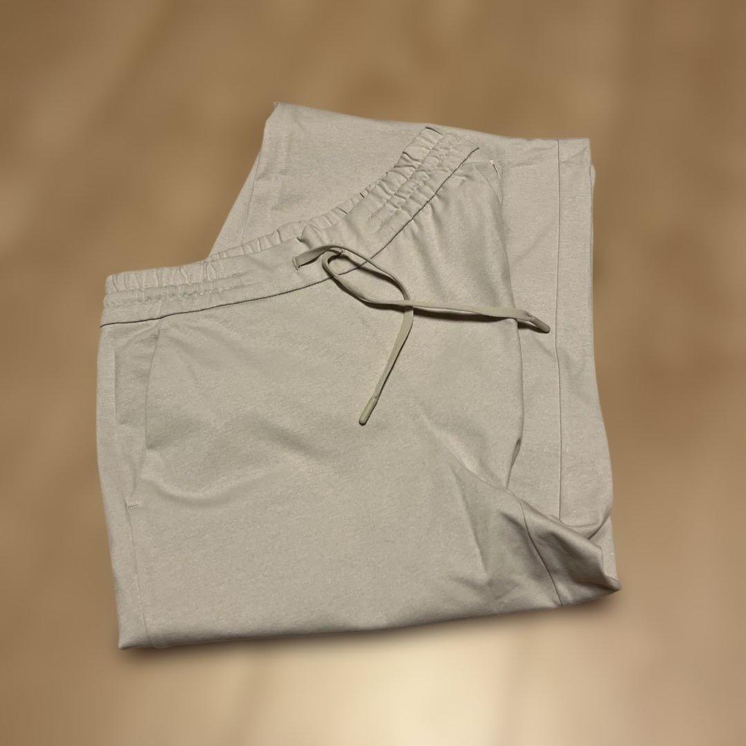 andar airy fit fleeceワイドパンツ