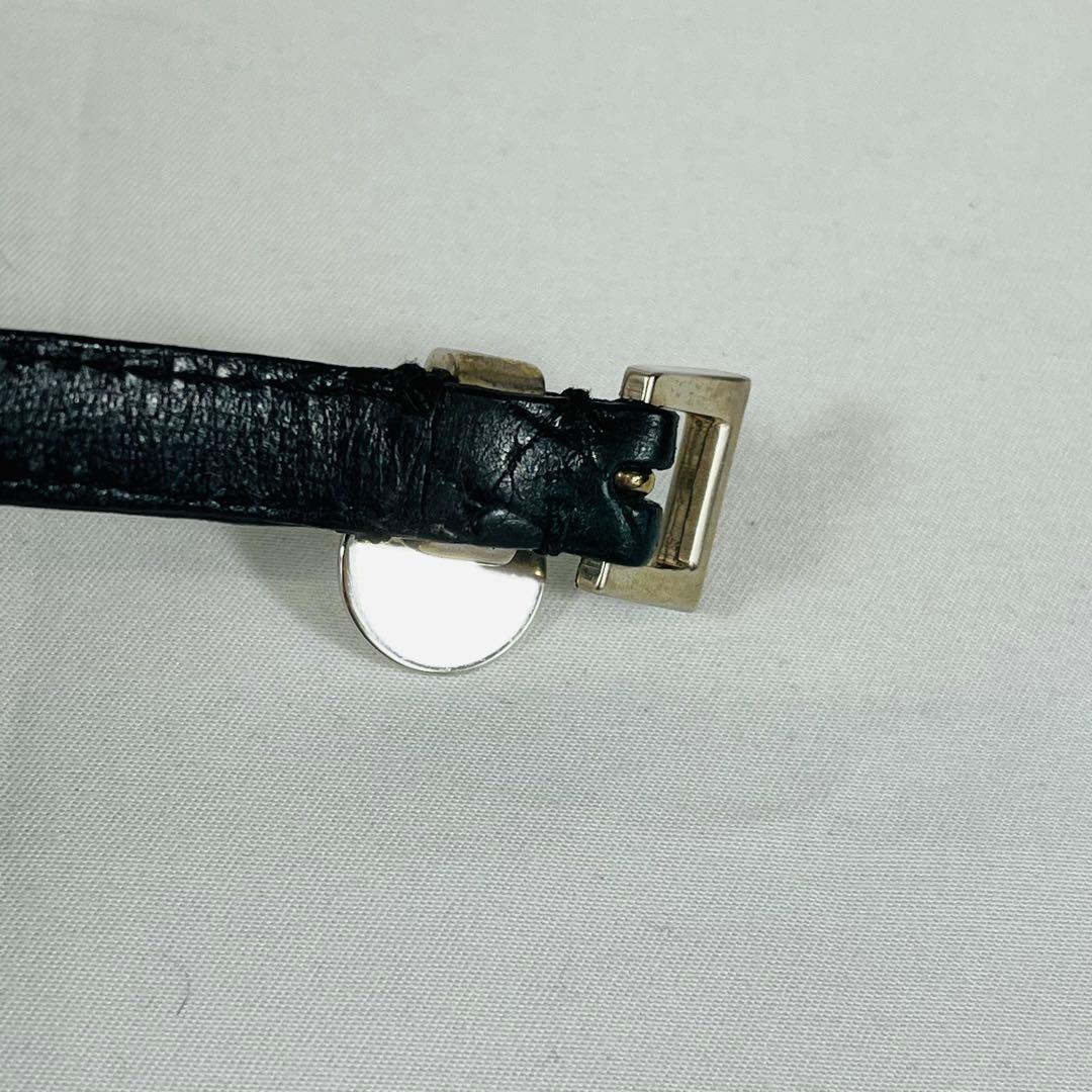 【美品】PRADA プラダ　ロゴ　ブラック レザー バングル ブレスレット