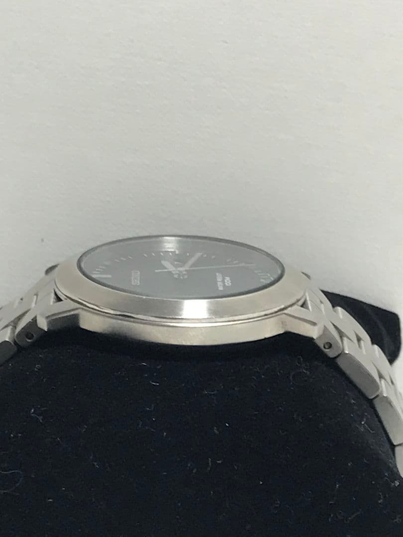 セイコー SEIKO 腕時計 アナログ V732-0T00 V732-1H08