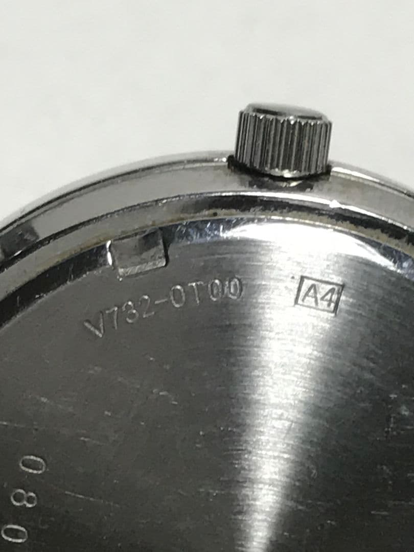 セイコー SEIKO 腕時計 アナログ V732-0T00 V732-1H08