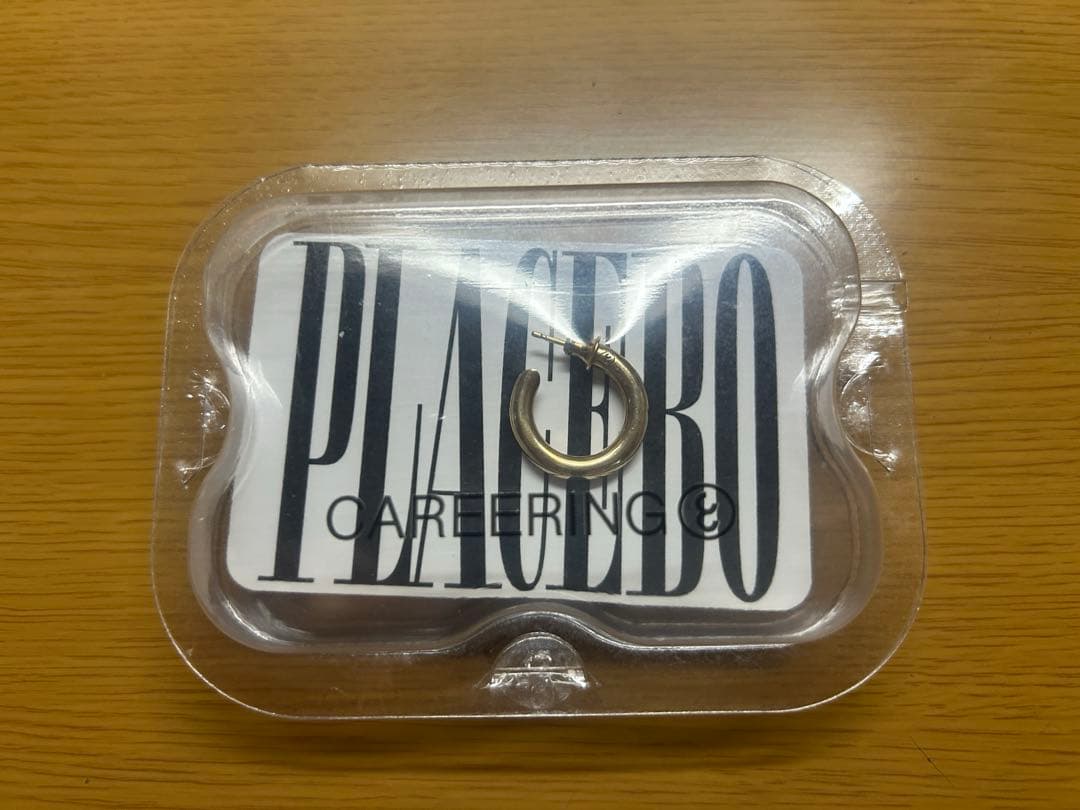 【片耳】CAREERING キャリアリング PLACEBO 701 ゴールド