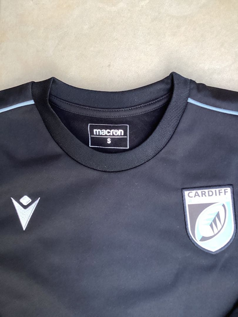 macron CARDIFF マクロン　カーディフラグビー　海外Sサイズ