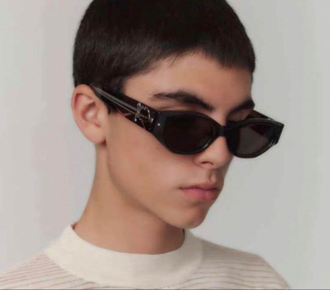 【連休限定値下】 NULLUS BRASS SWORD SUNGLASSES 黒