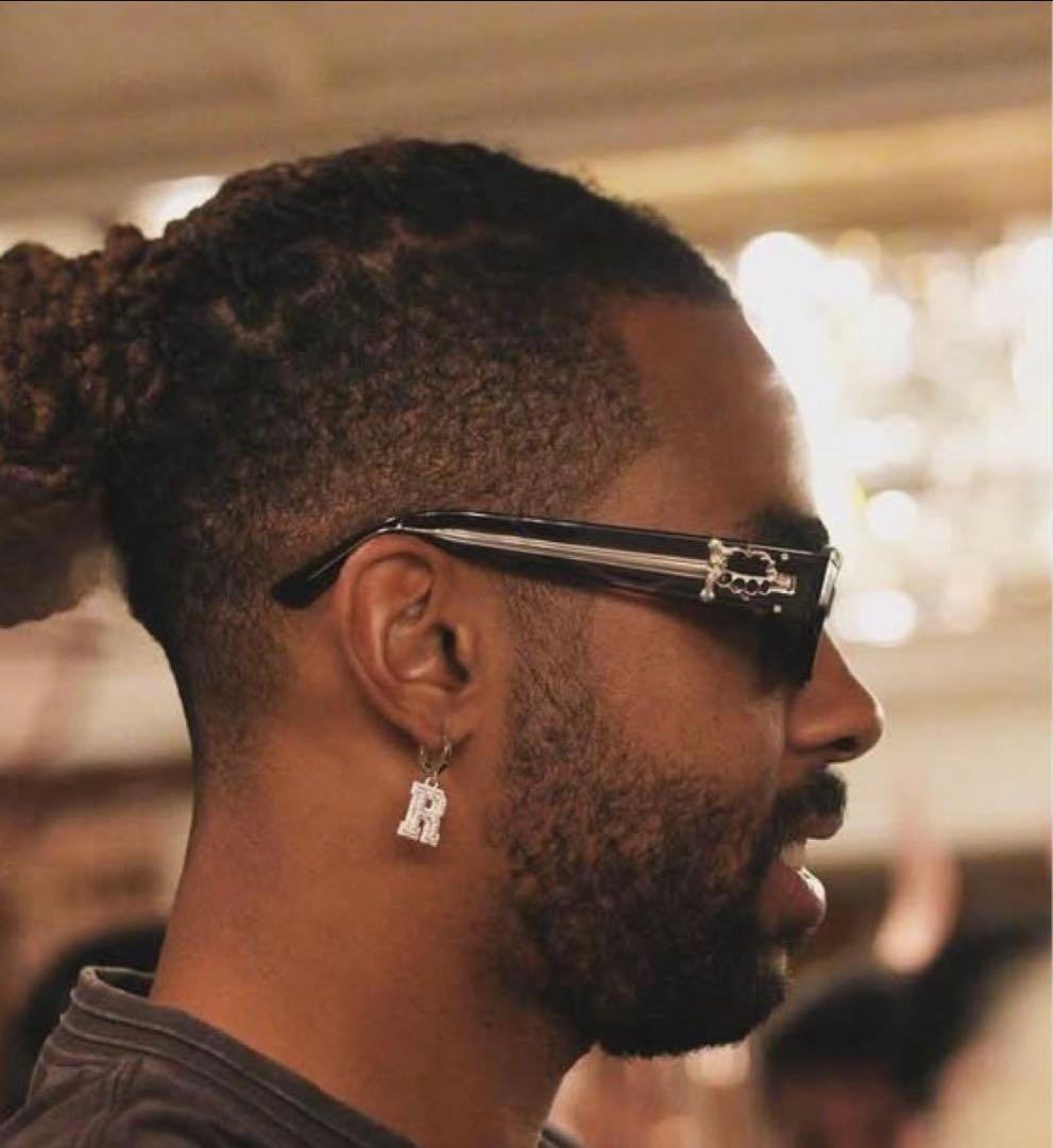 【連休限定値下】 NULLUS BRASS SWORD SUNGLASSES 黒