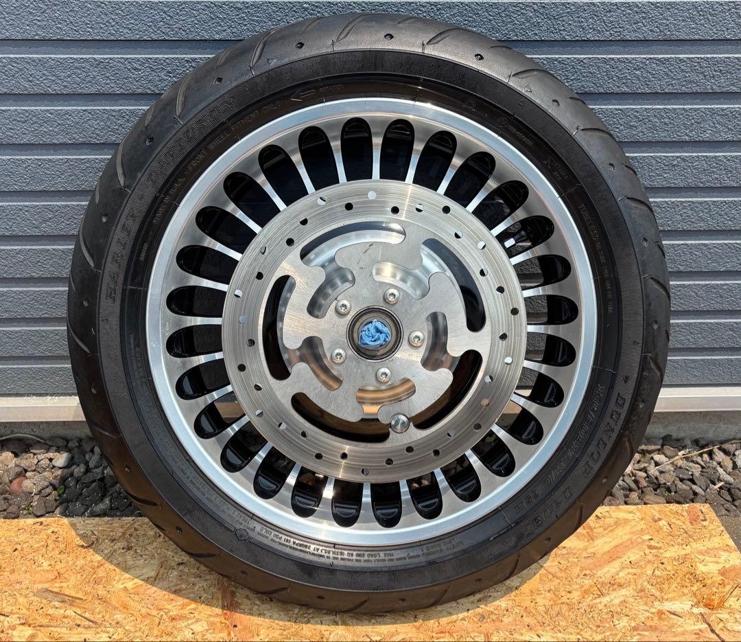 年末在庫処分　ハーレーダビッドソン　ツーリングモデルバリ溝　中古ディスク付き！