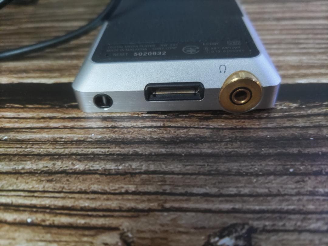 SONY WALKMAN NW-ZX1 ジャンク品