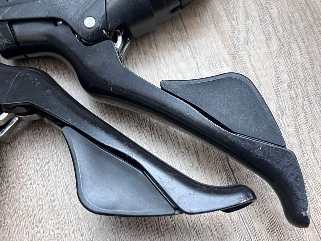 シマノ 105 ST-R7000 11s デュアルコントロールレバー