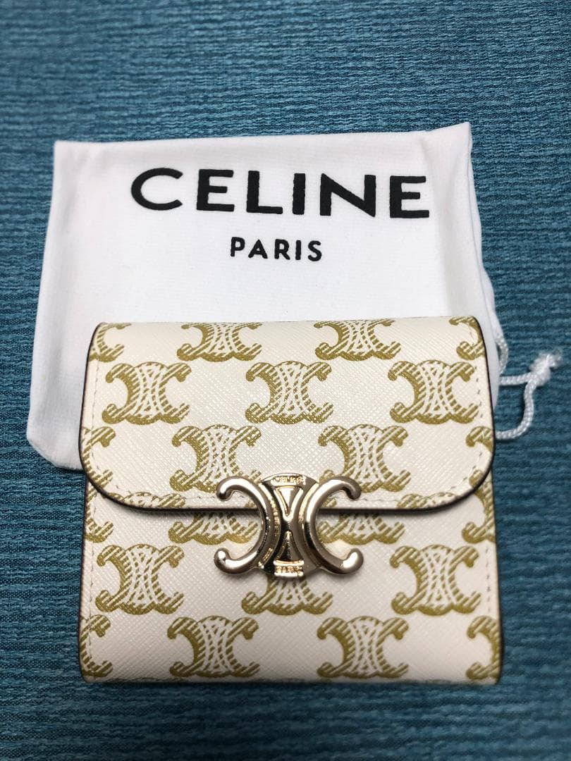 三つ折り財布✧セリーヌ さいふ 小銭入れ✧celine ケース　レディース